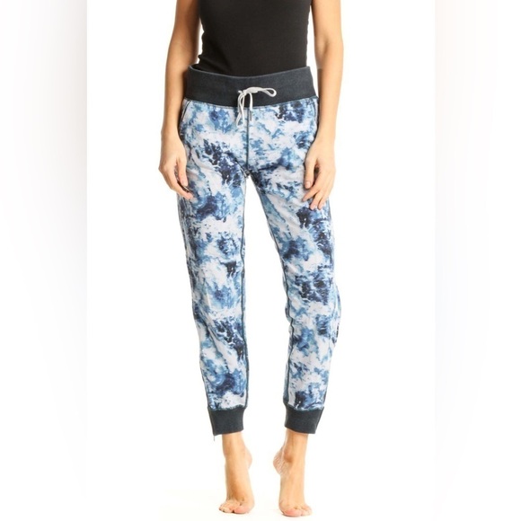 lululemon athletica Pants - LULULEMON Blue Tie Dye Zip Up Jogger Sweatpants Women’s Size 8